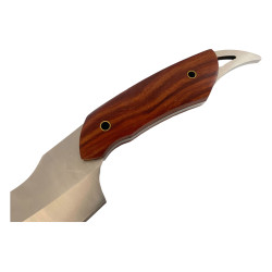 Нож за прецизно рязане с ергономична дръжка и кожен калъф Нож за прецизно рязане с ергономична дръжка и кожен калъф