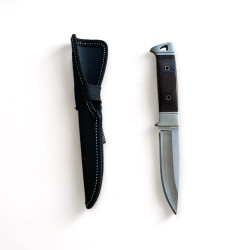 Тактически нож с дървена дръжка и текстилен калъф