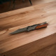 Качествен джобен нож с дръжка от дърво, в комплект с калъф