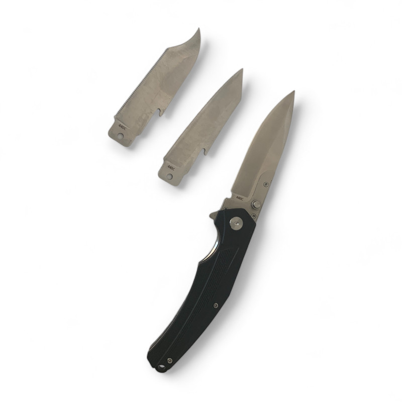 Многофункционален Сгъваем Нож със Сменяеми Остриета за Къмпинг и Лов