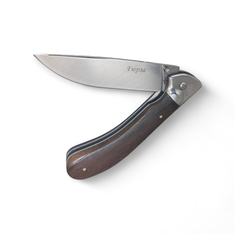 Класически Джобен Нож с Дървена Дръжка и Артистичен Кожен Калъф
