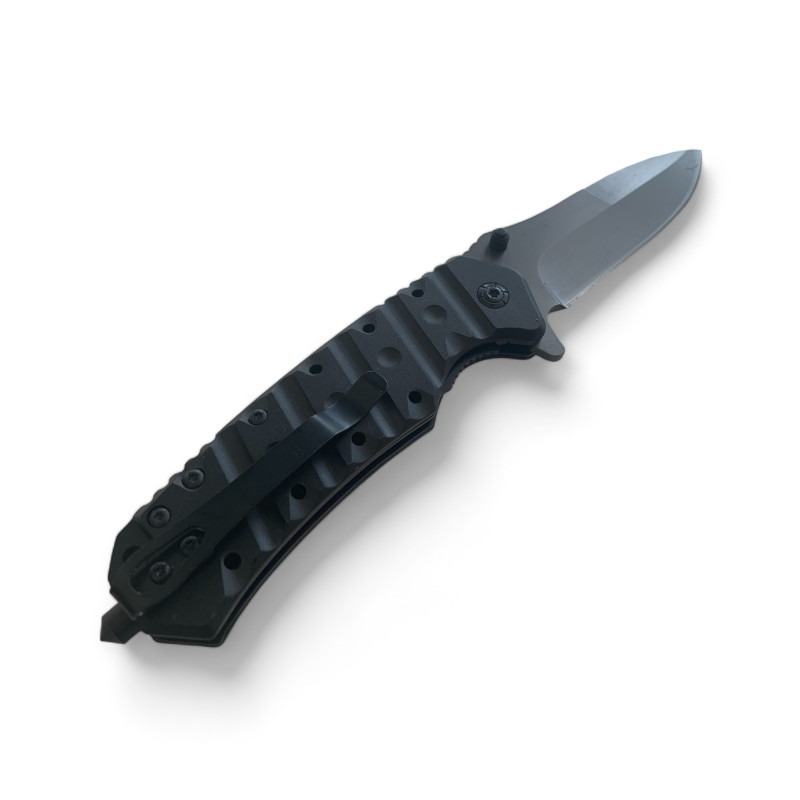 Тактически джобен нож с неръждаемо острие и безопасен заключващ механизъм