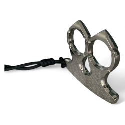 Компактен кастет с хромирано покритие и декоративна гравюра - 114 грама