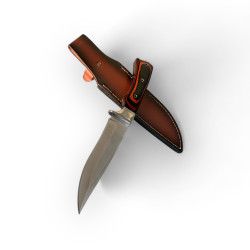 Ловен нож с дървена дръжка и кожена кания