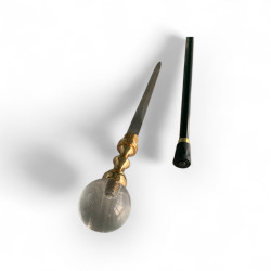 Декоративен бастун със скрит кинжал и синя декоративна ръкохватка