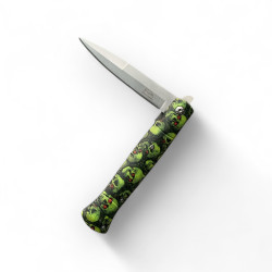 Сгъваем нож с дизайн на зомбита – стилен и уникален