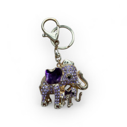 Ключодържател Слончета С Лилави Кристали Връзката На Семейството