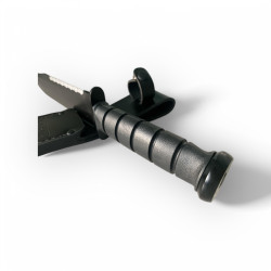 Ловен нож с D2 стомана, полимерна дръжка и кожена кания