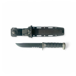 Тактически нож с D2 стомана, полимерна дръжка и кания от Kydex