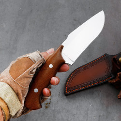 Ловен нож "DHunt" – стомана CR, фултанг, кожена кания, дръжка от орех