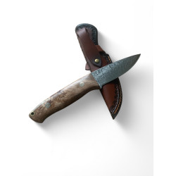 Ловен нож от дамаска стомана VG10 с дръжка от тиково дърво и медни орнаменти