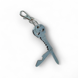 Мултифункционален сгъваем нож-ключодържател с дизайн на череп – 3 в 1