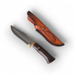 Ловен нож от дамаска стомана VG10 с абаносова дръжка и кожена кания