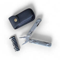 Мултифункционален инструмент Traveler – 28 в 1 с накрайници и клещи