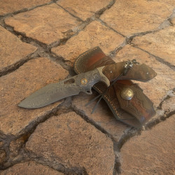 Сгъваем нож от дамаска стомана VG10 - 67 слоя, ръчна изработка с кожена кания