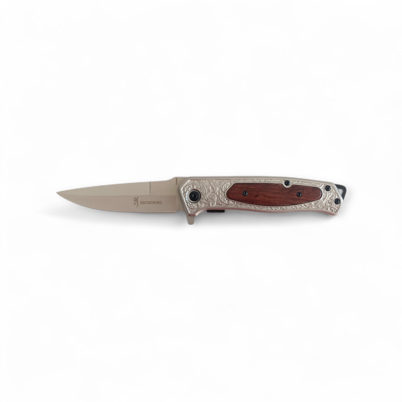 Гравирана метална дръжка на нож Browning с отворено острие Сгъваем нож Browning Classic Gent в разгънато състояние с дървена дръжка