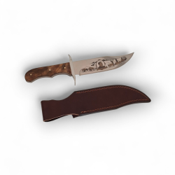 Колекционерски нож Buck Heritage "Spirit of the Plains" – 420HC стомана, дървена дръжка и гравирано острие