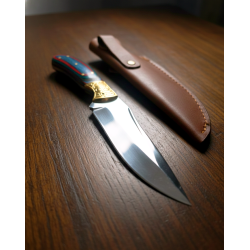 Ловен нож ръчна изработка с месингова гардa и кожена кания – 420HC