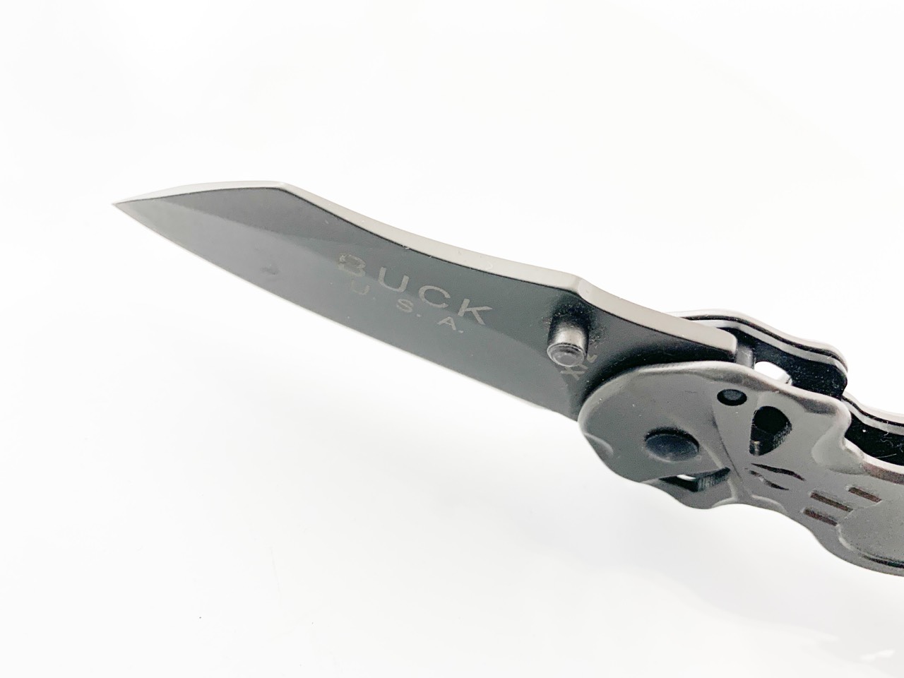 Сгъваем джобен нож метален череп Buck X72