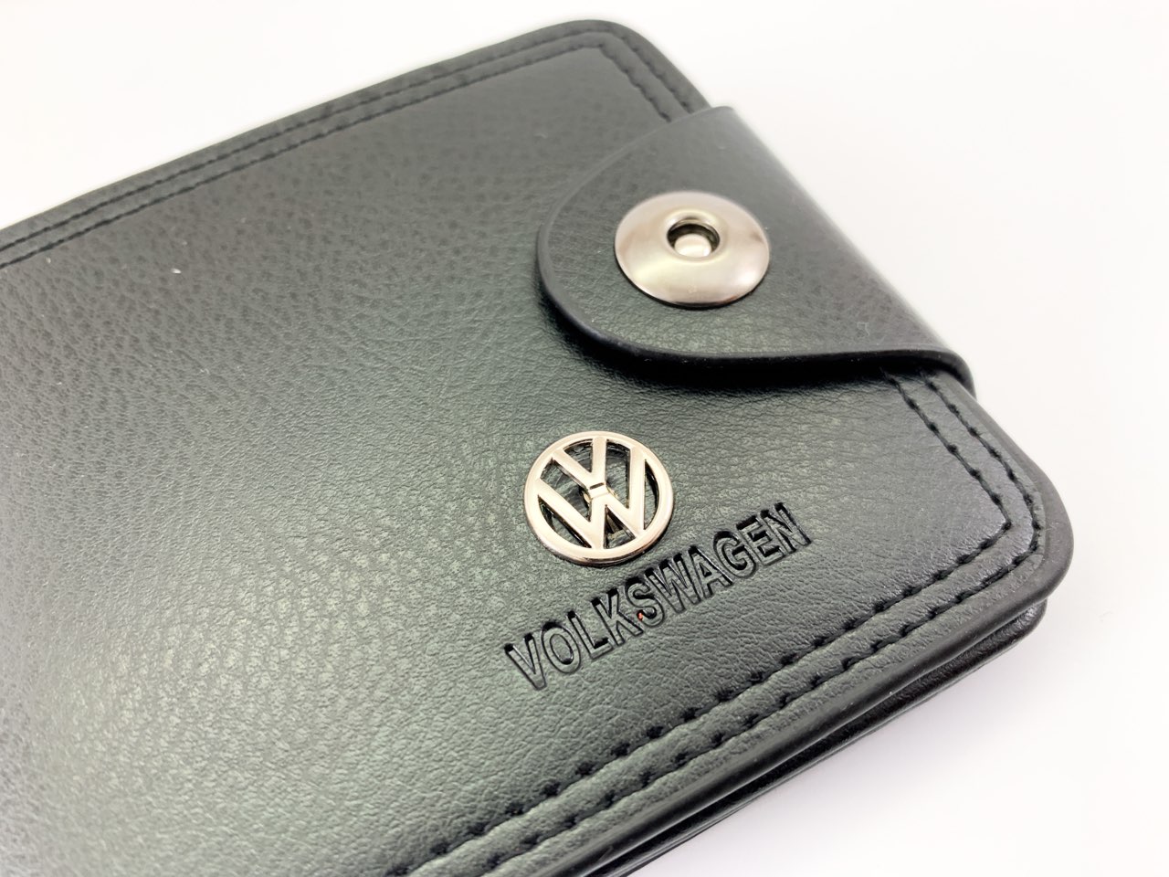 Мъжки кожен портфейл Фолксваген / Volkswagen с магнитна закопчалка