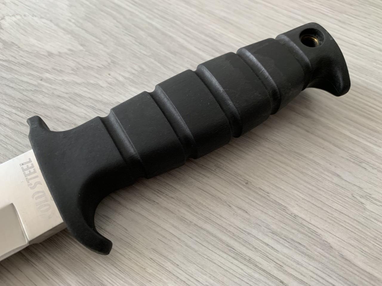 Cold Steel Conqueror hunting knife Ловен нож масивен и здрав