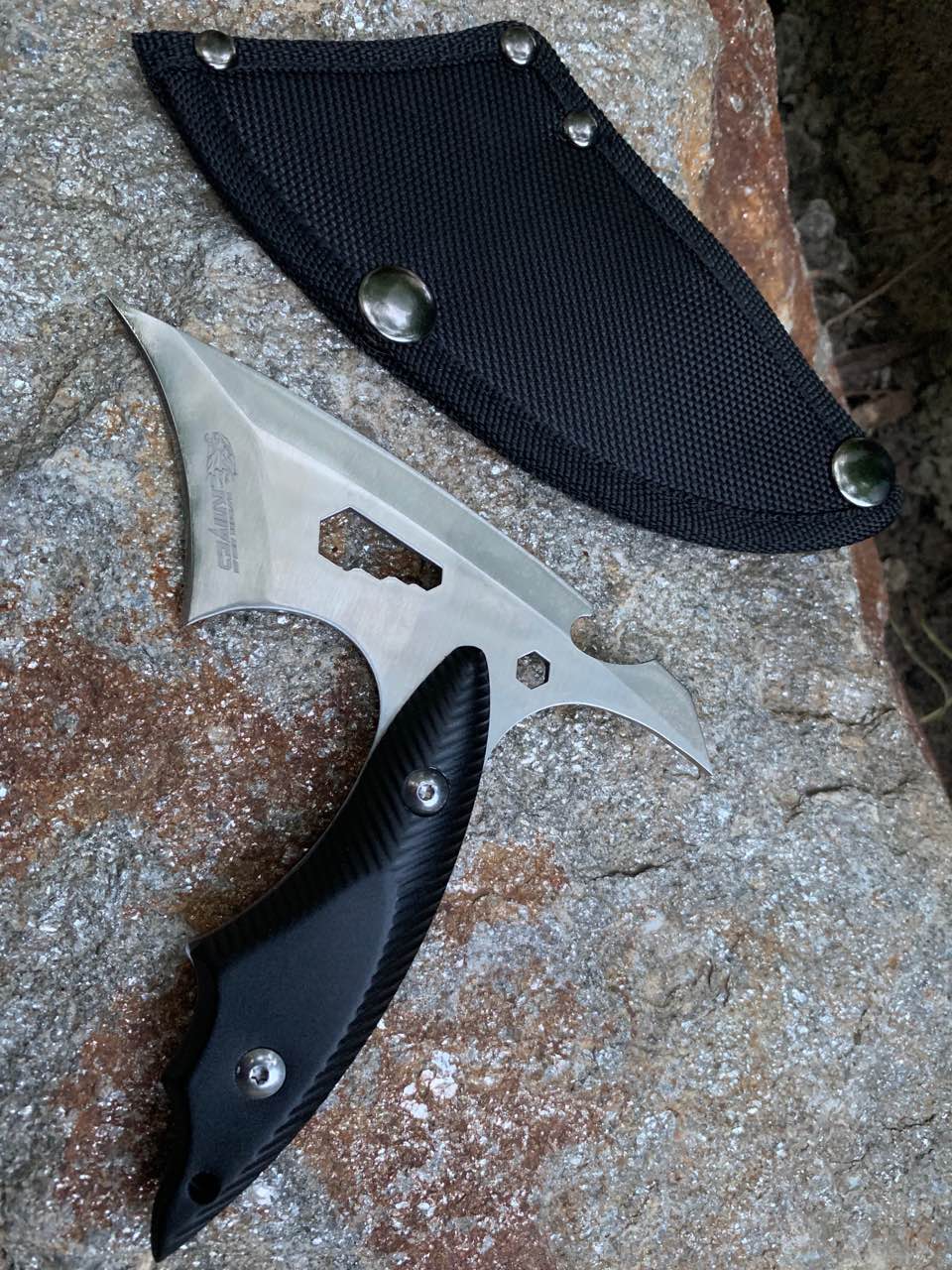 Тактическа малка брадвичка за всекидневна употреба Knives