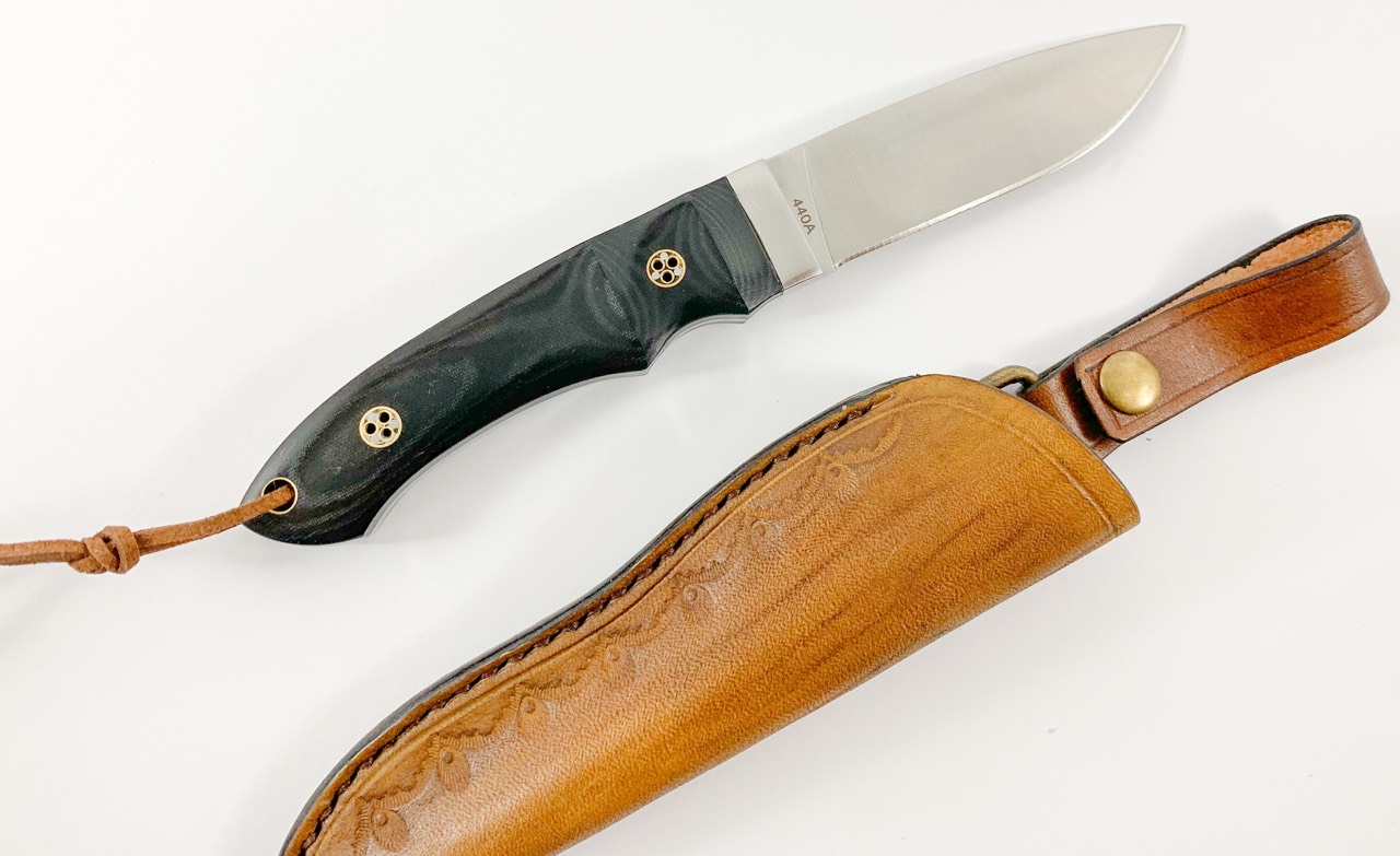 Ловен нож от масивна закалена стомана - Magnum Boker