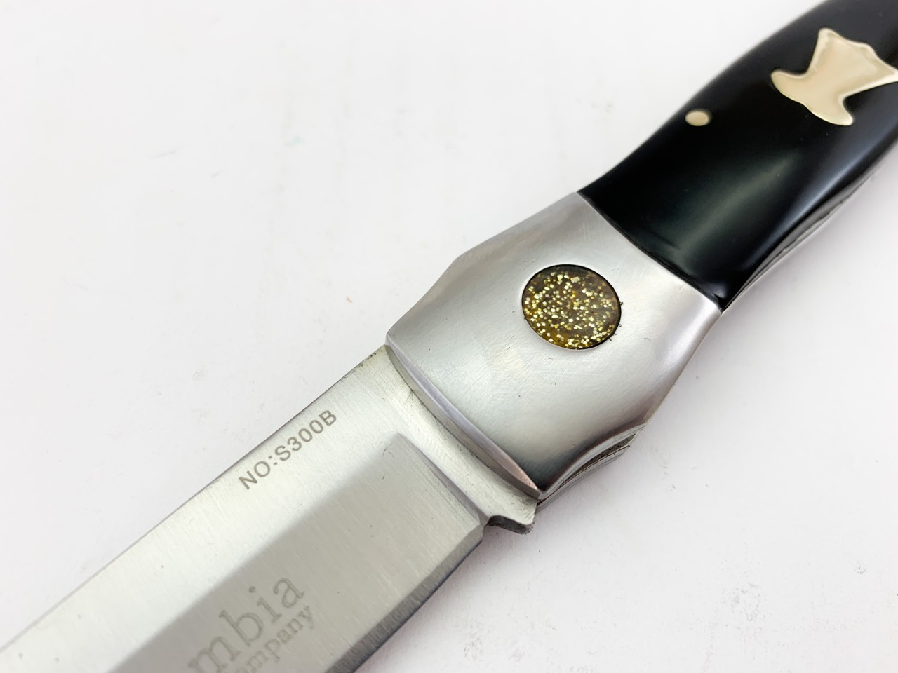 Сгъваем джобен нож с кожен калъф за колана Columbia S300B