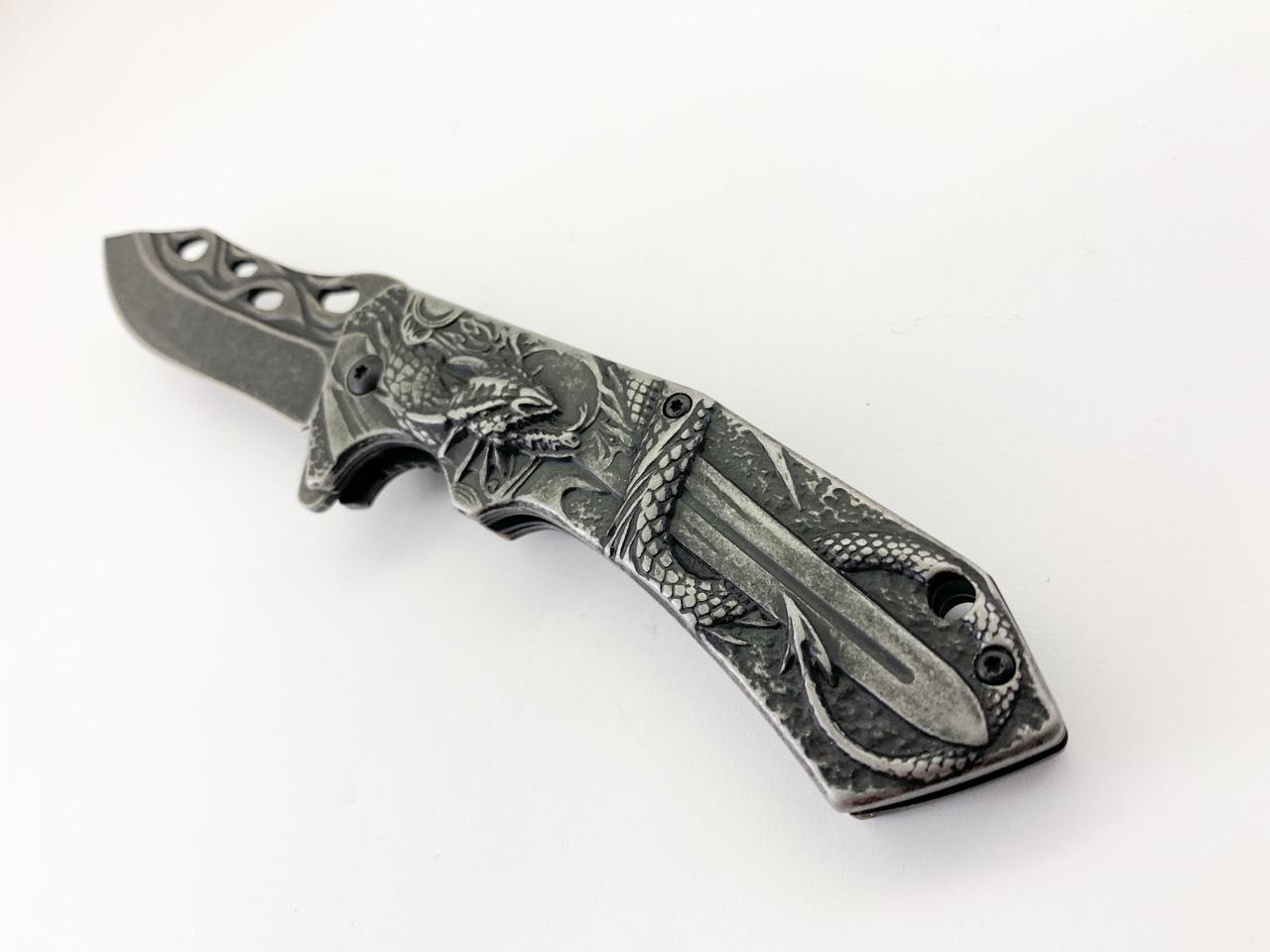 Сгъваем автоматичен нож Boker с инкрустиран Дракон с меч 3D Сгъваем автоматичен нож Boker с инкрустиран Дракон с меч 3D