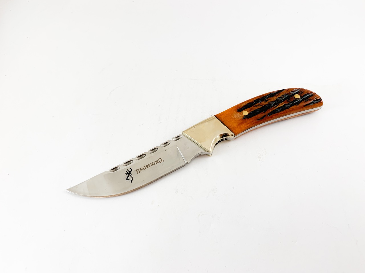 Ловен нож с дръжка от еленов рог и бронзов гард Browning