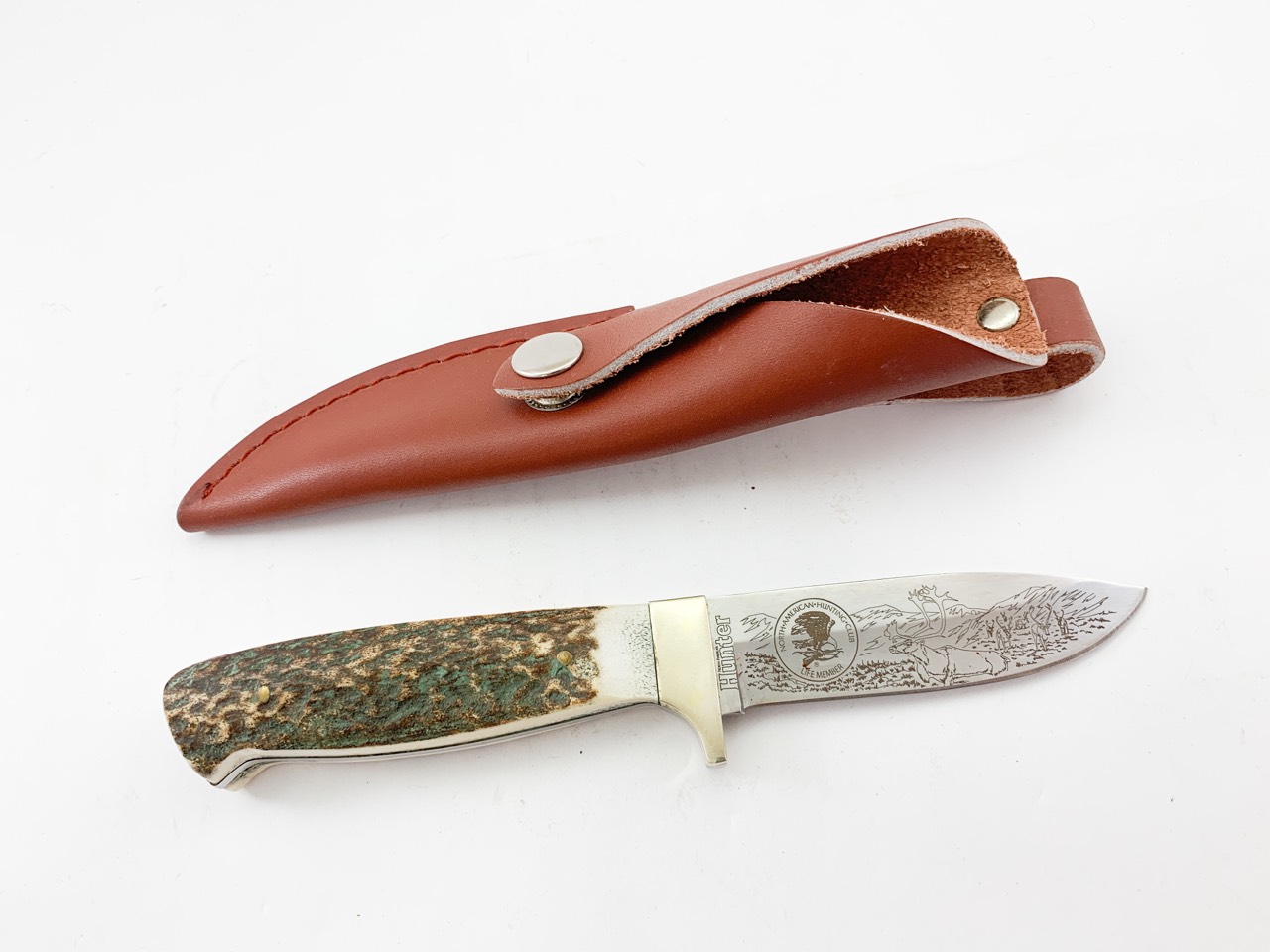 Ловен нож дръжка от еленов рог Browning Hunter Limited edition