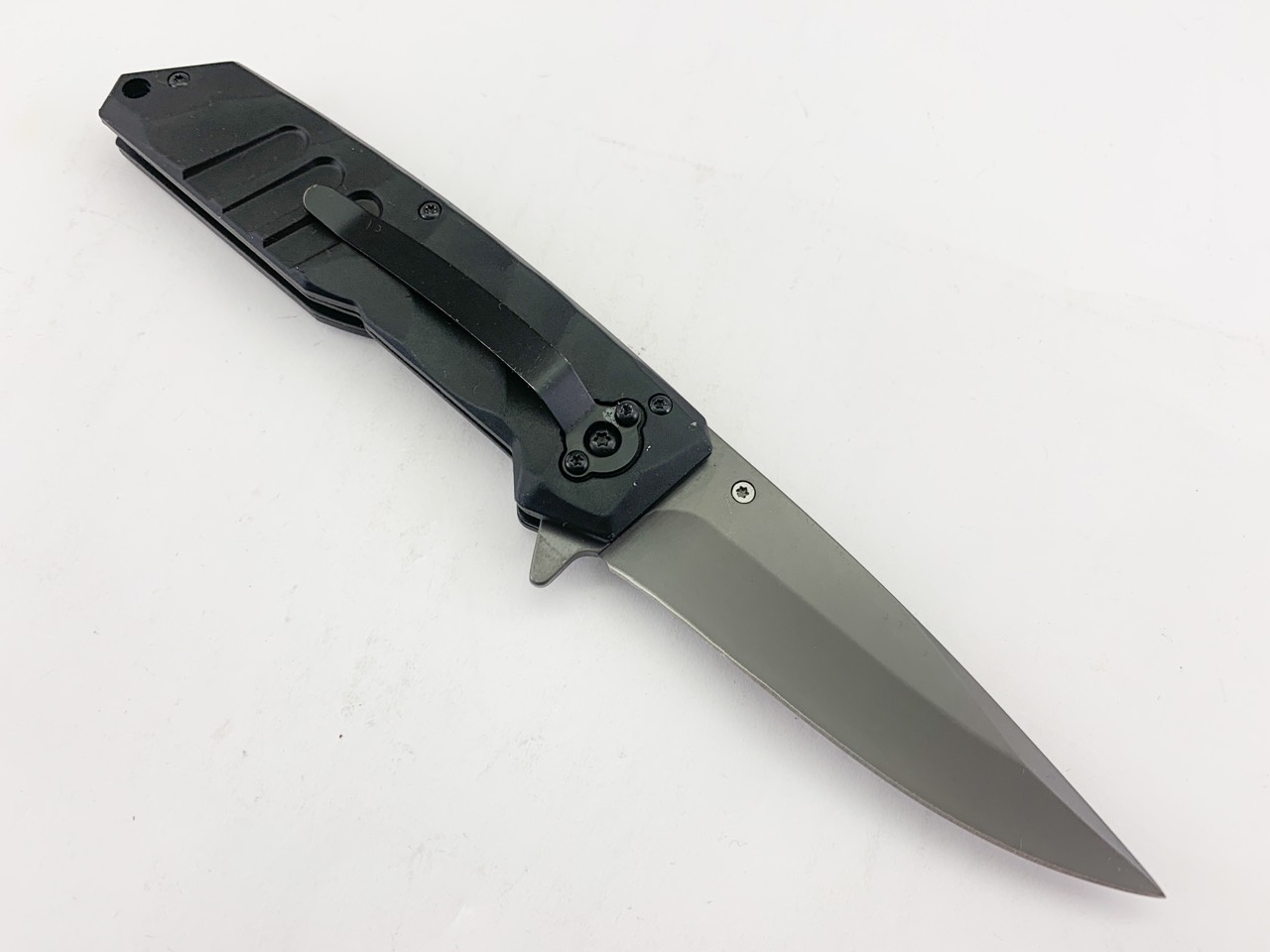 Сгъваем автоматичен нож Boker F-42 с иноксово покритие на острието Сгъваем автоматичен нож Boker F-42 с иноксово покритие на острието