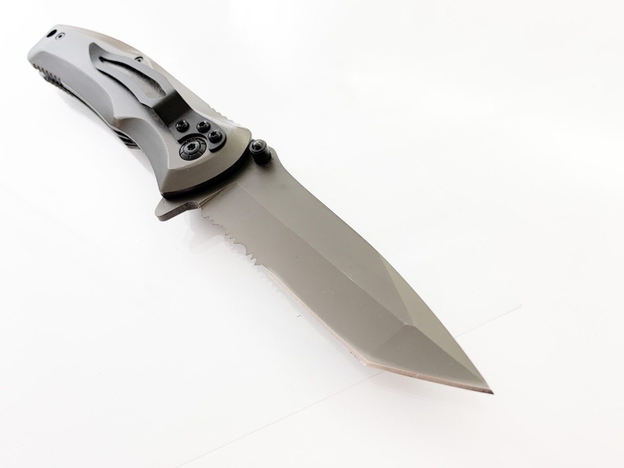 Сгъваем нож Bear Grylls Gerber 342 метален с иноксово покритие Tanto