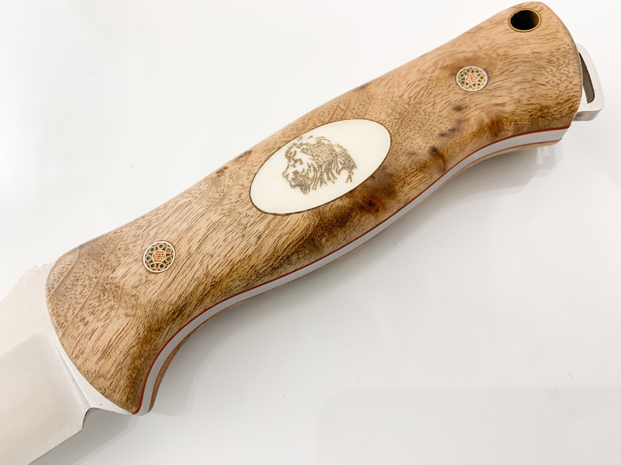 Ловен нож Bushcraft knife Материал на острието: A-2