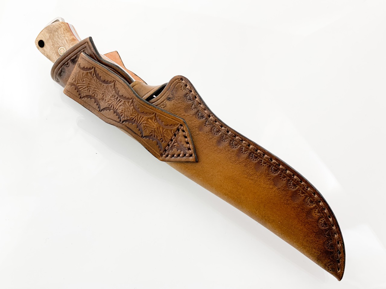 Ловен нож Bushcraft knife Материал на острието: A-2