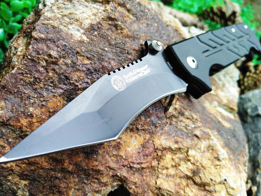Сгъваем джобен нож Smith and Wesson 223АМ