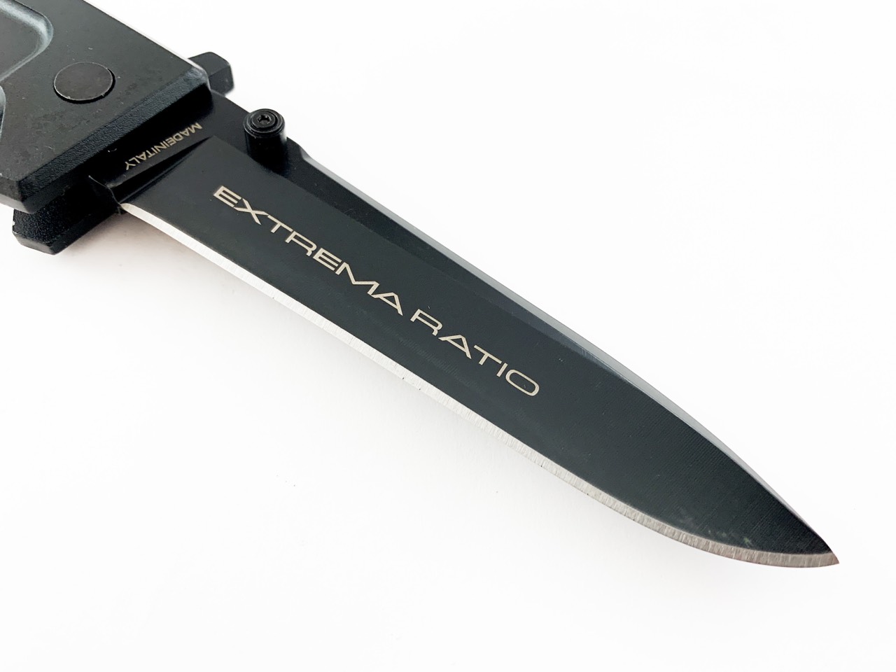 Extrema Ratio Nemesis Folder Black N690 Plain Blade Extrema Ratio Nemesis Folder Black N690 Plain Blade
