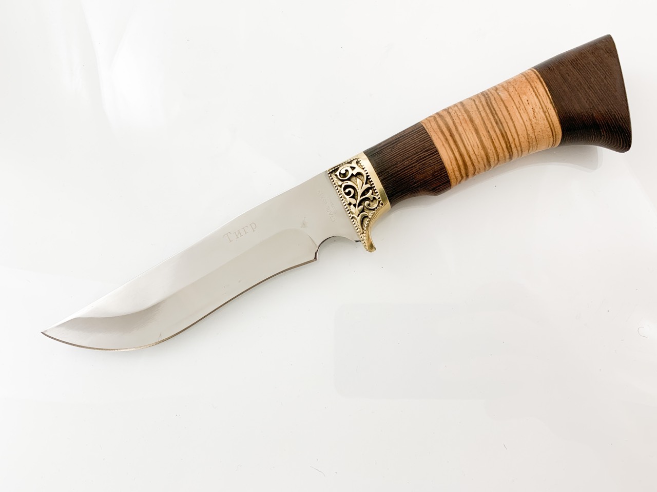 Руски ловен нож с месингов гард Тигр Тигър сталь 65х13