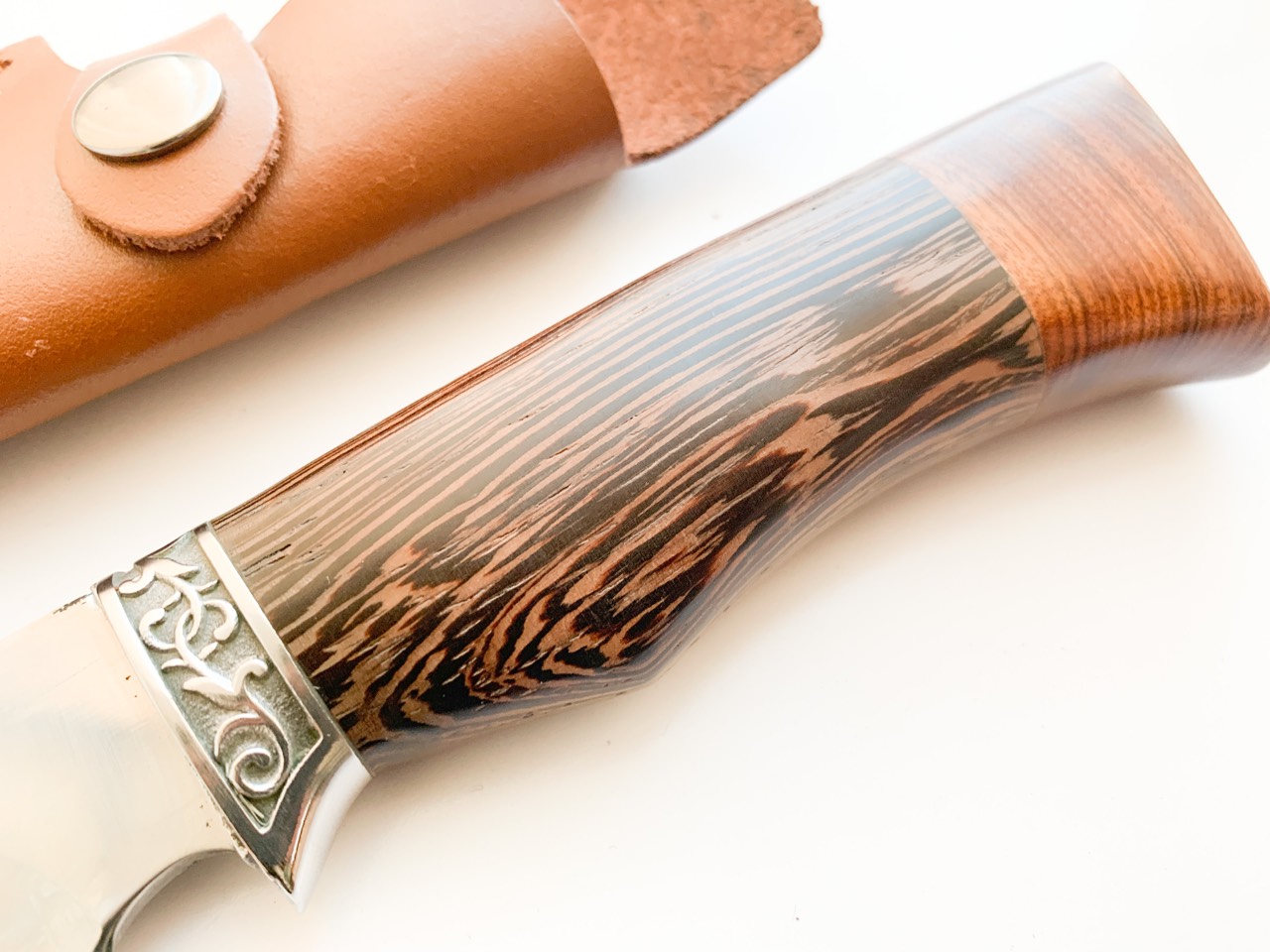 Руски ловен нож Олень Елен стомана 65х13 с кожена кания