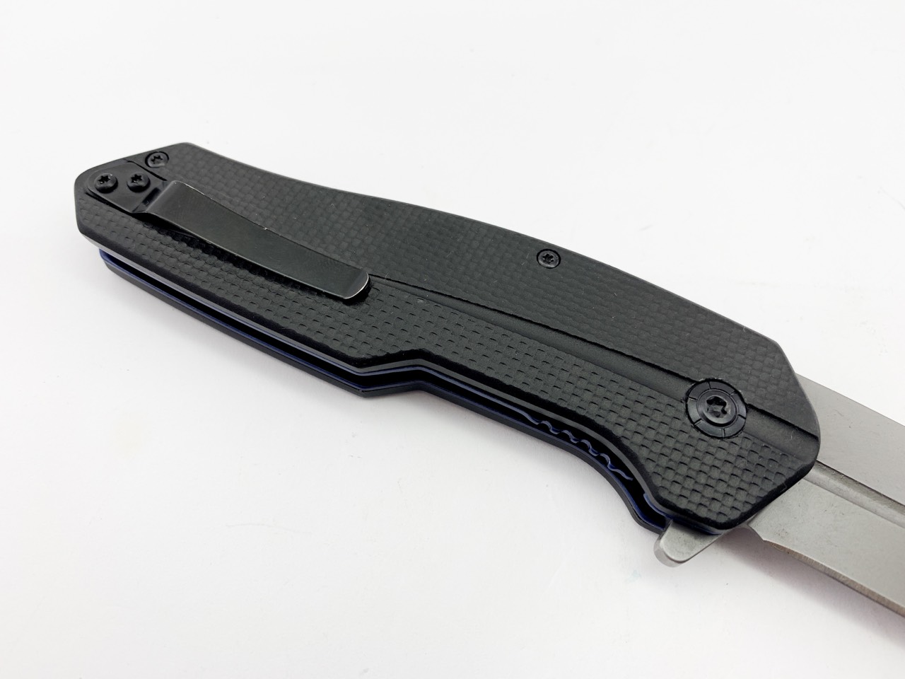 Сгъваем полуавтоматичен нож BENCHMADE сиво титаниево покритие