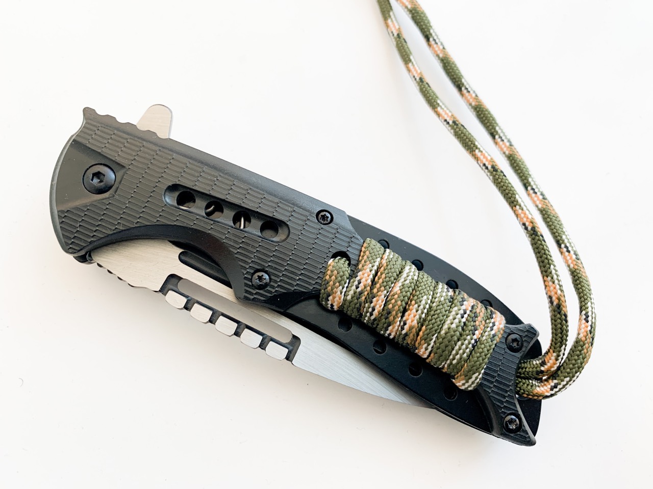 Сгъваем автоматичен нож дизайн подобен на Böker Magnum Camo Companion Сгъваем автоматичен нож дизайн подобен на Böker Magnum Camo Companion