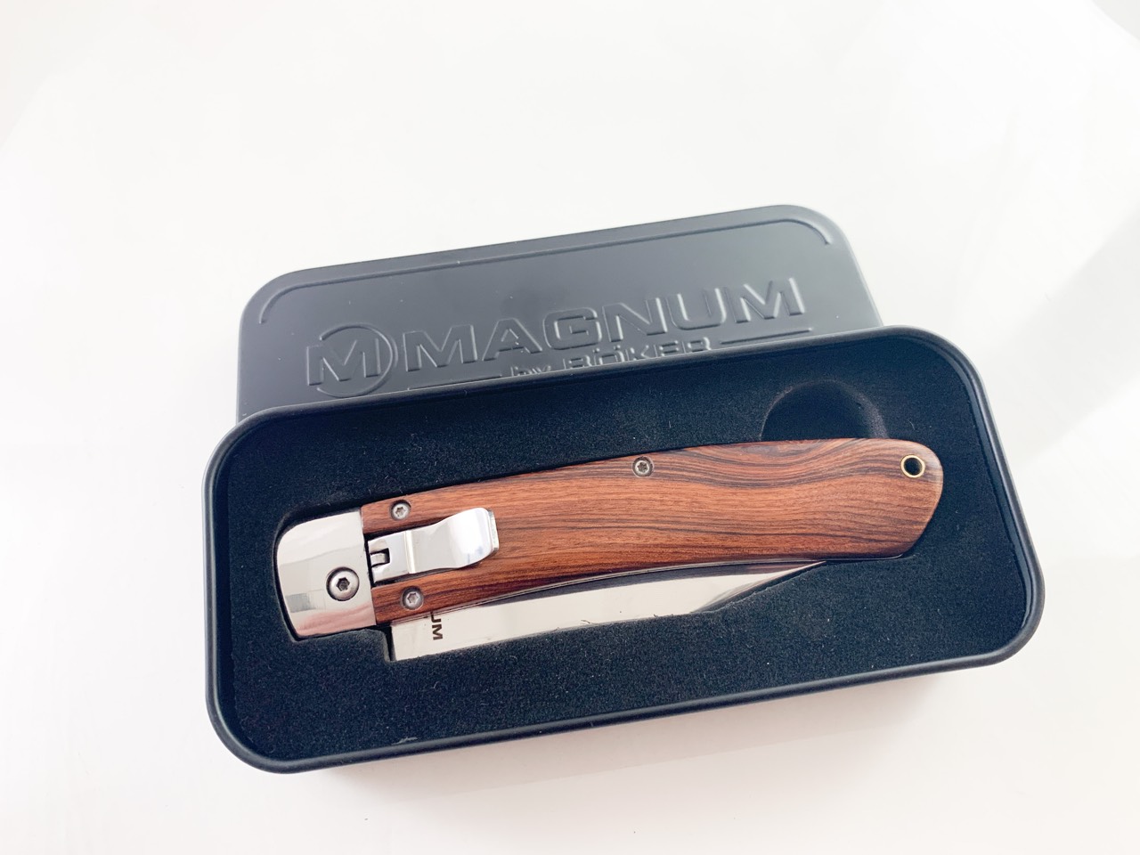 Сгъваем нож Böker Magnum Automatic Classic 01RY911 Дръжка Палисандър