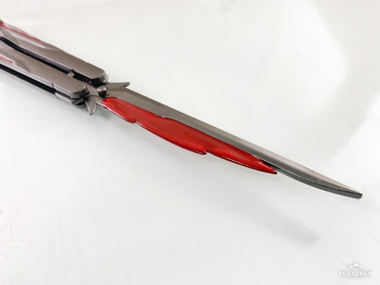 Тренировъчен нож пеперуда играта Frostmourne,не е остър за колекция или тренировка за трикове