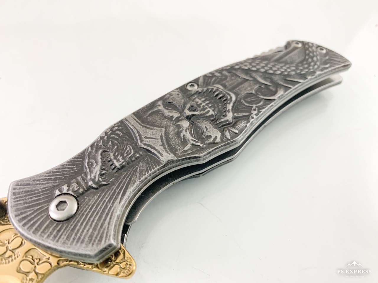 Browning Zombie Apocalypse Knife сгъваем автоматичен джобен нож с черепи