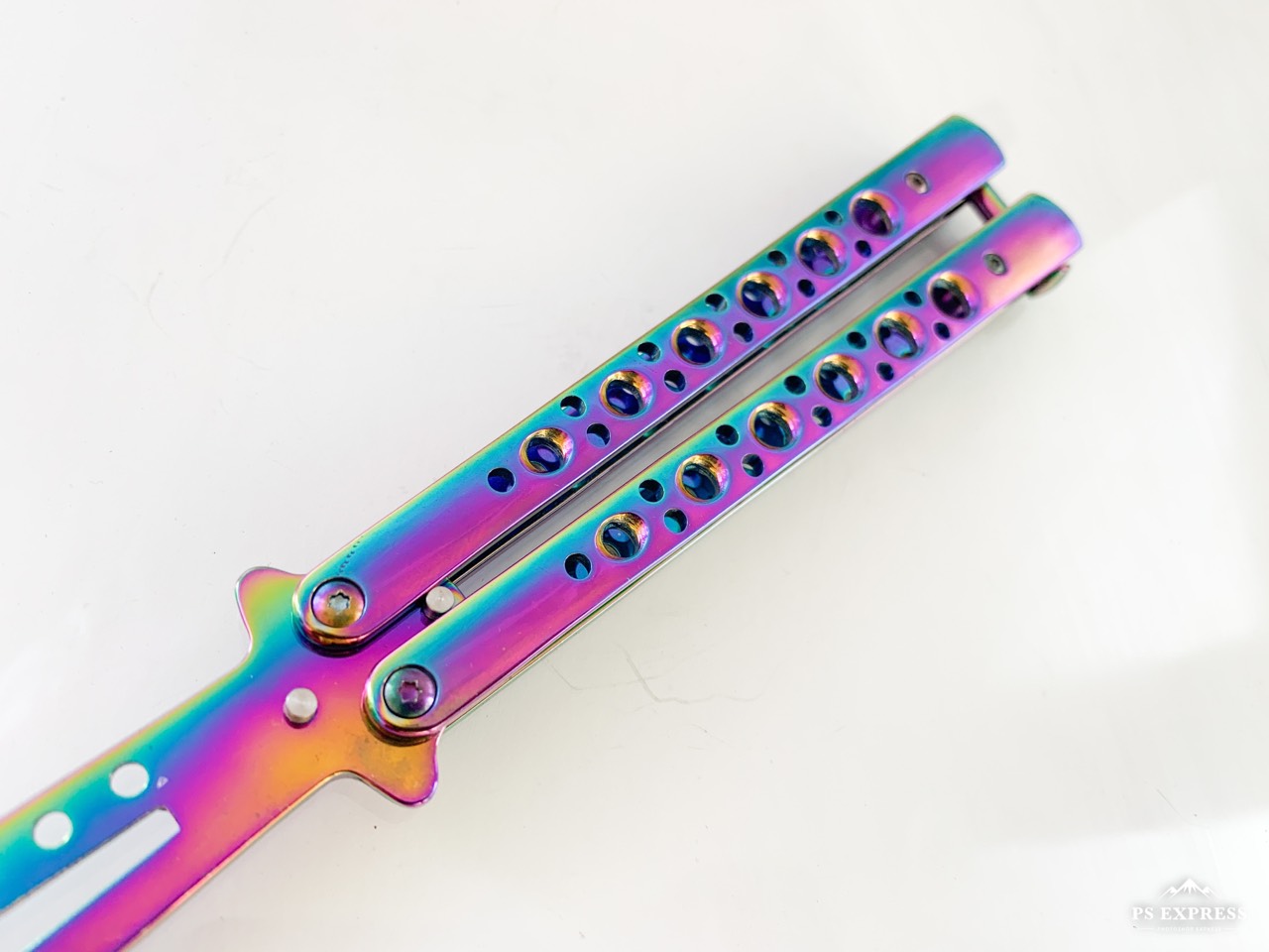 Масивен метален нож пеперуда подходящ  пружинен механизъм Rainbow