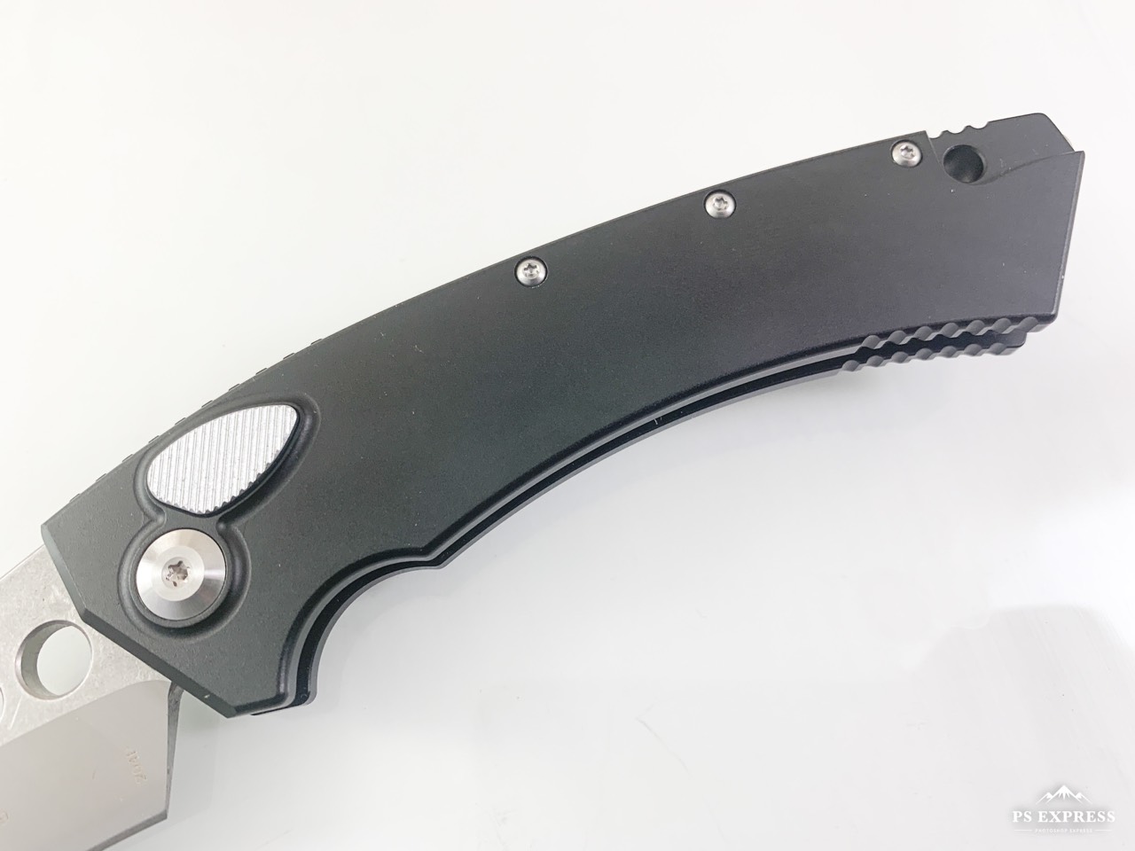 Сгъваем нож карамбит Microtech Hawk Auto Stonewash Standard 166-10