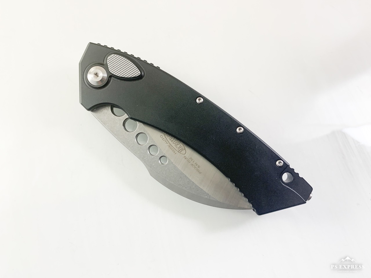 Сгъваем нож карамбит Microtech Hawk Auto Stonewash Standard 166-10