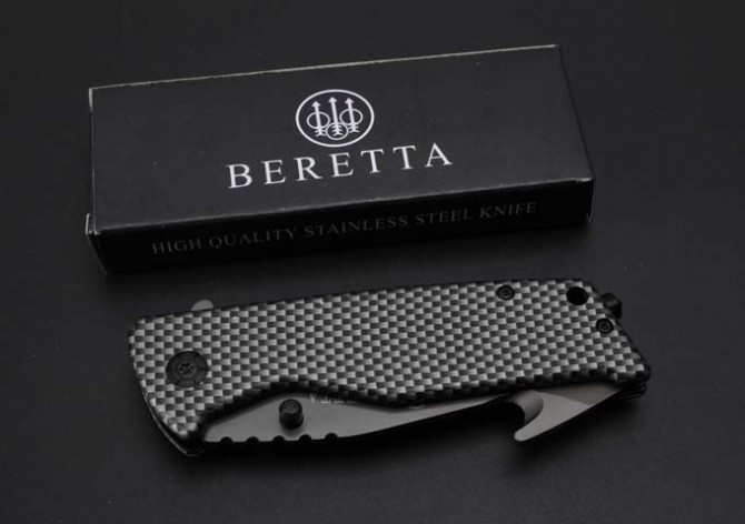 Сгъваем полуавтоматичен нож Beretta със шип за чупене на стъкло