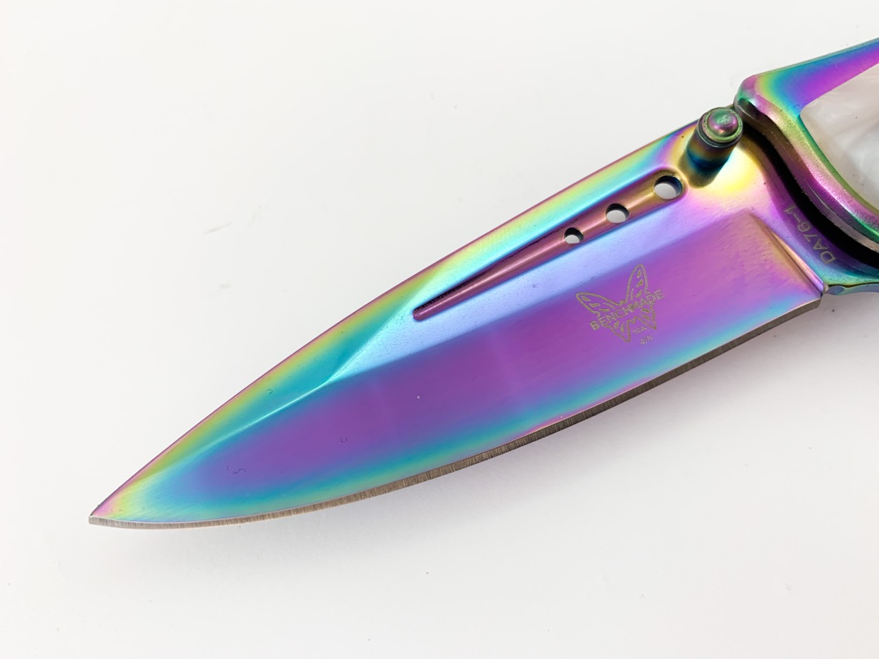 Сгъваем полуавтоматичен джобен нож Benchmade DA76-1