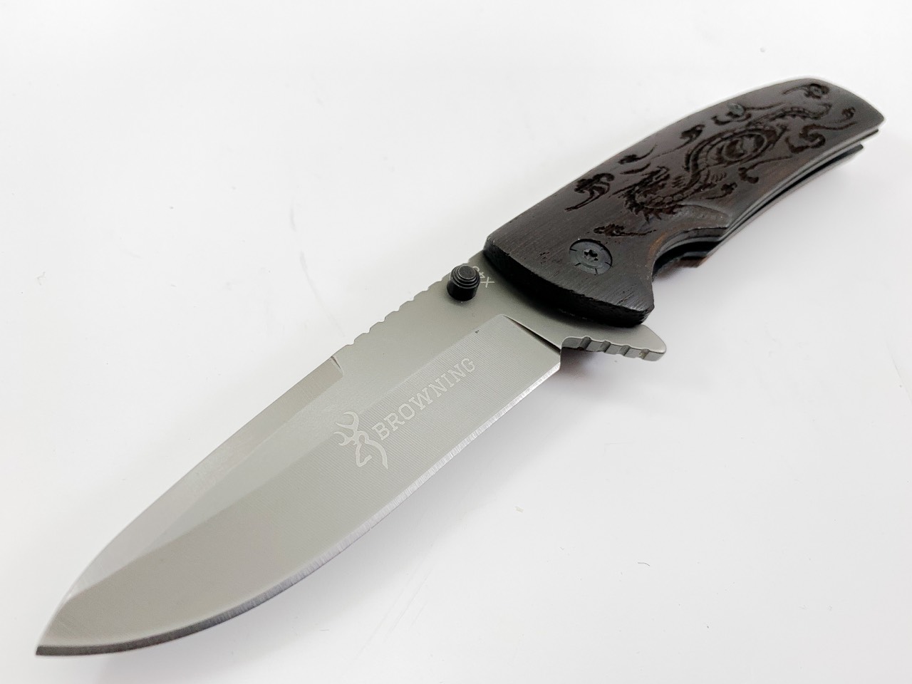 Browning X45 - сгъваем полуавтоматичен джобен нож с клипс за колан